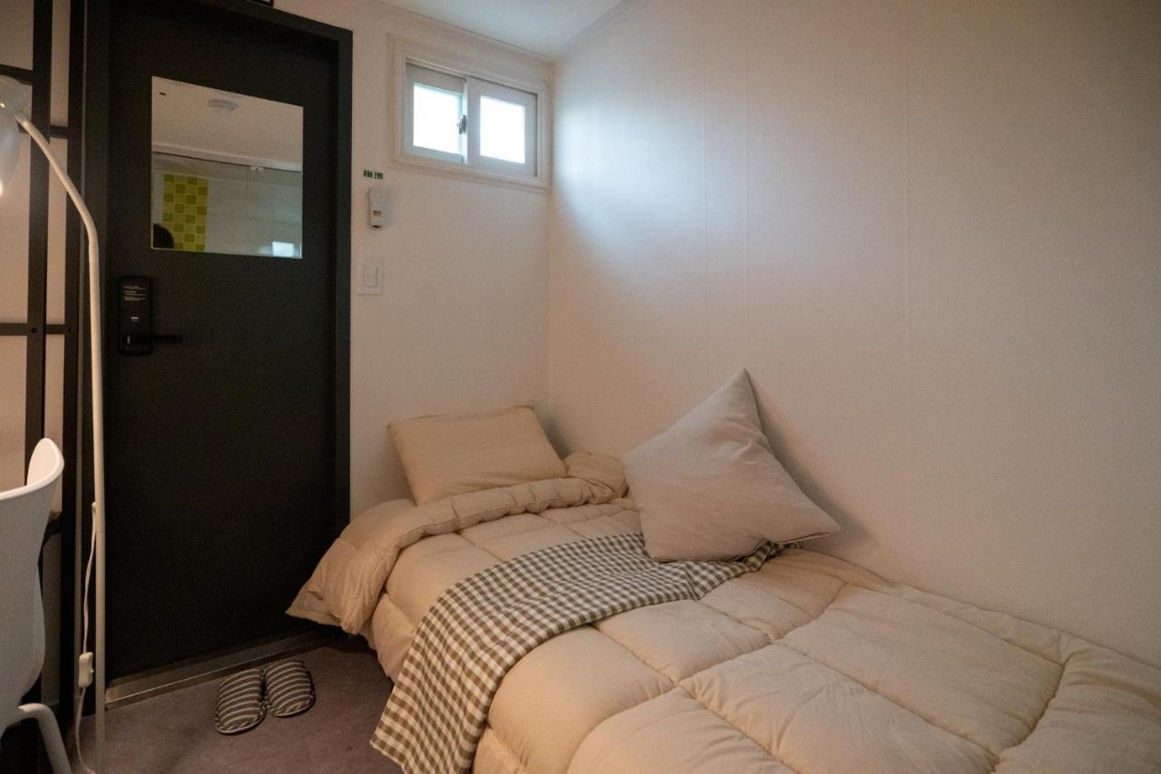 Arte Premium Oneroomtel Myeongdong Seúl Exterior foto