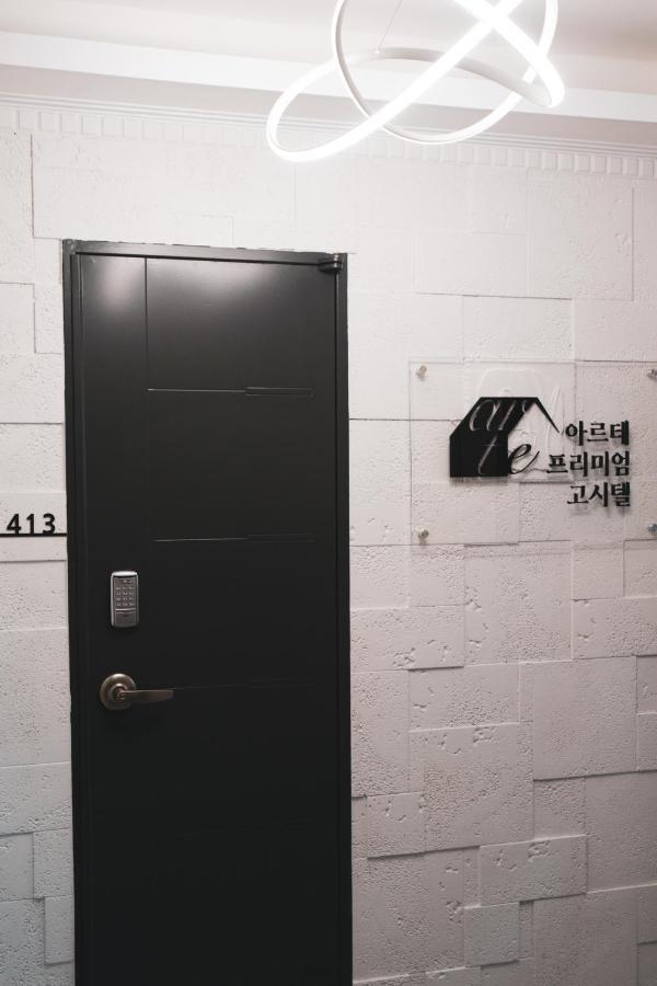 Arte Premium Oneroomtel Myeongdong Seúl Exterior foto